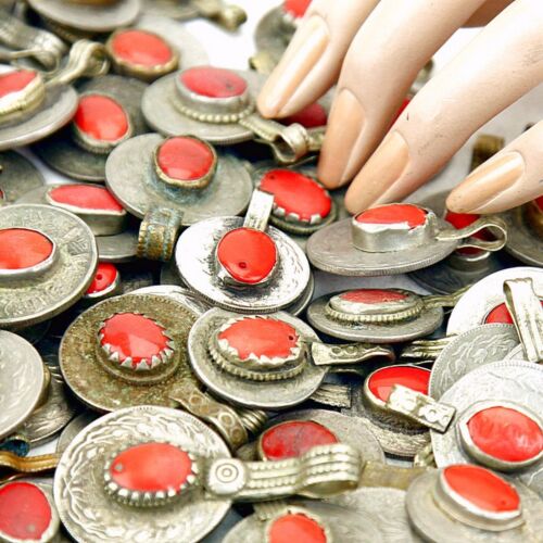100 real Jeweled COINS Tribal Belly Dance Kuchi Tribe - RED Color - Afbeelding 1 van 6