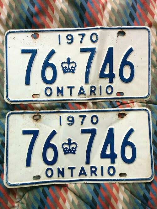 Vintage 1970 ONTARIO ON Canada Vehicle License Plate SET MATCHED PAIR ~ 76 746