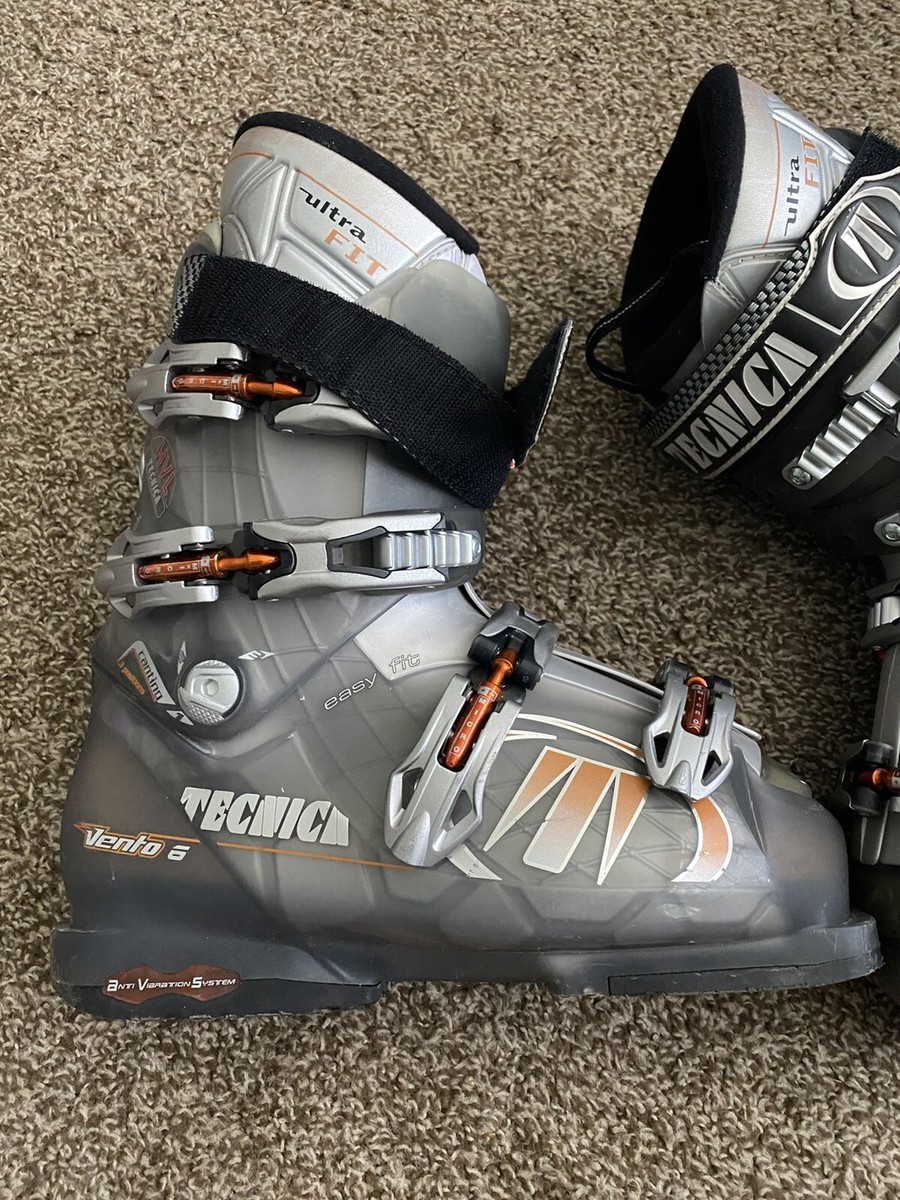 Tecnica Vento size 304mm 265 Men's US Ski Boots Boot