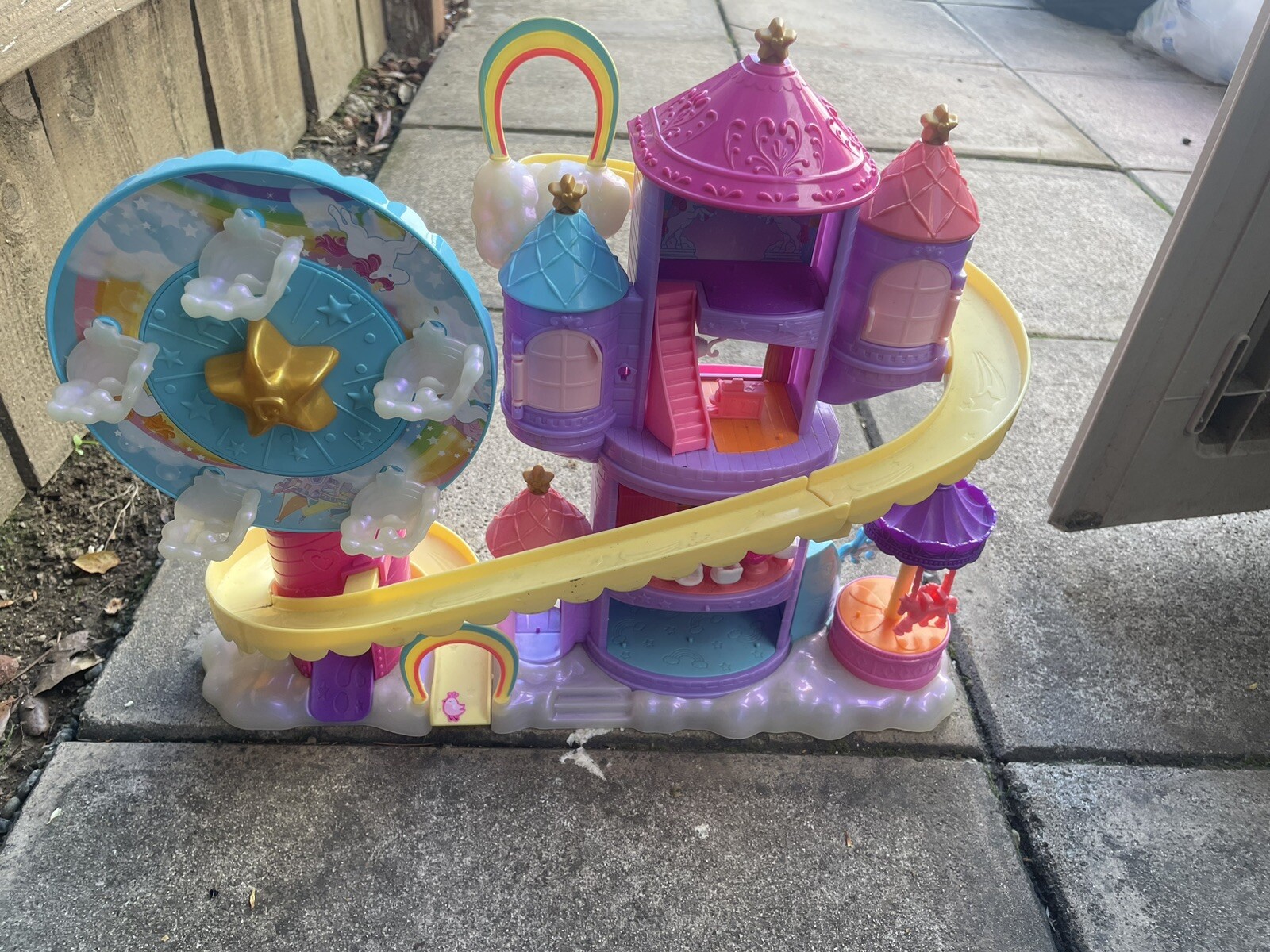 Polly Pocket Play set Funland