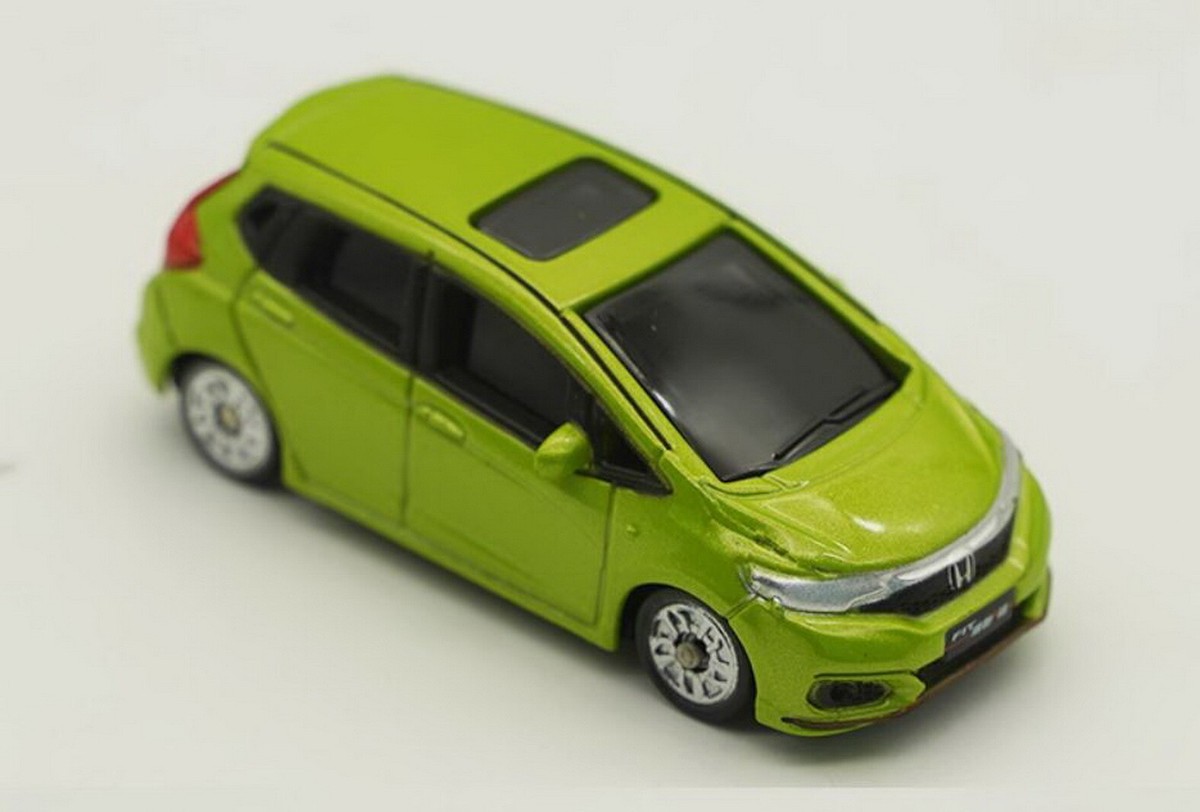 1/64 Scale Honda Fit Green Diecast Car Model Toy Collection Gift