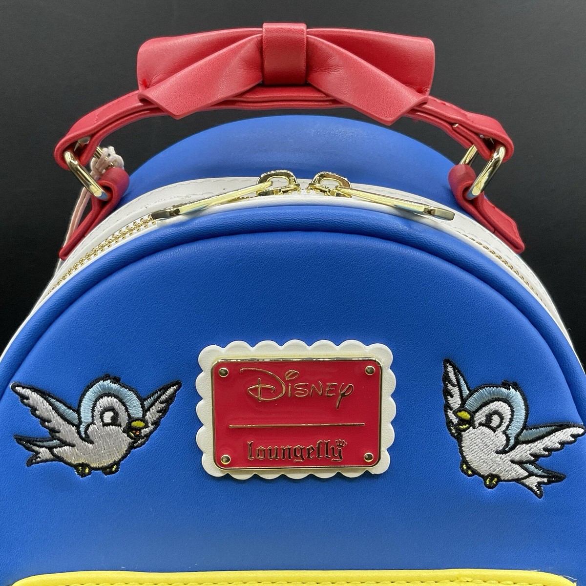Loungefly Disney Snow White 85th Anniv Cosplay Bow Handle  display picture 1