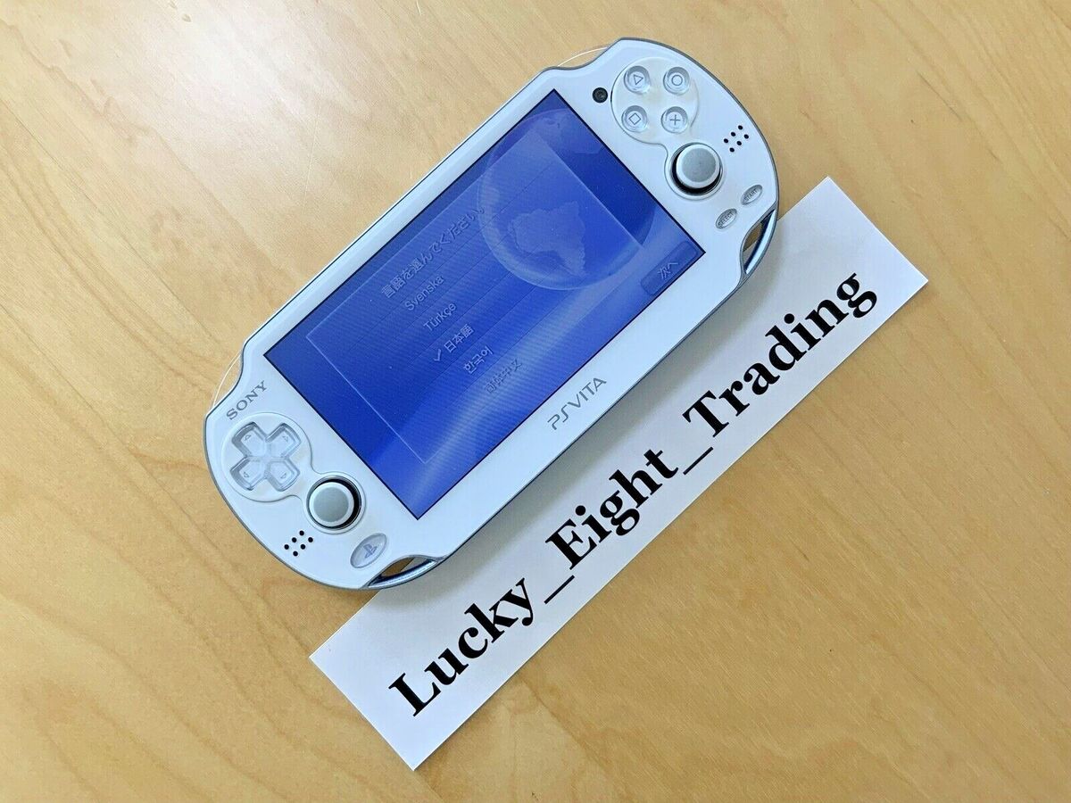PS Vita Hatsune Miku Limited Edition PCHJ 10001 10002 PS Vita Hatsune Miku Limited Edition PCHJ 10001 10002