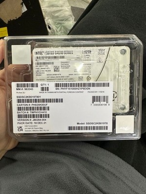 Intel 1.92TB S4510 SSD SATA 6Gb/s 2.5'' Internal SSD SATA III SSDSC2KB019T8 01