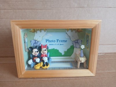 Disney Park Mickey Minnie sitzend im Wohnzimmer Bilderrahmen Wanddeko 