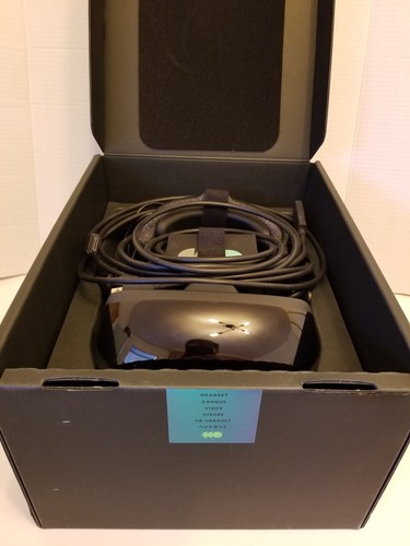 Valve Index PC VR Headset Full Kit 2.0 stations Tested- with Valve boxes & extra - Bild 8 von 24