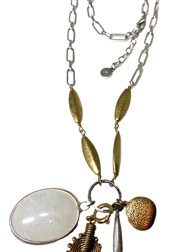 Collana con ciondolo Stella e Punto Victoria pietra quarzo nappa charms metalli misti - Foto 3 di 9
