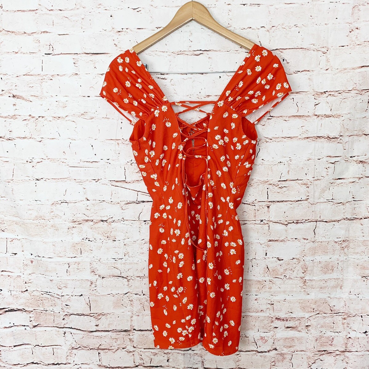 Finders Keepers Mae Daisy Mini Dress Womens Size 4 | eBay