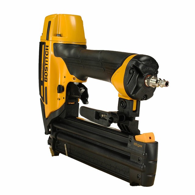 Bostitch Smart Point 18 Gauge Brad Nailer Btfp12233 In Case For