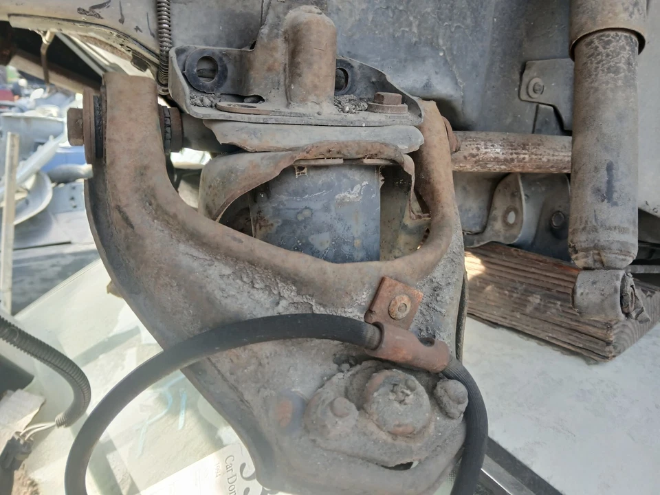 84-87 Pontiac Fiero GT SE OEM передний левый верхний рычаг управления 85 - Изображение 3 из 4