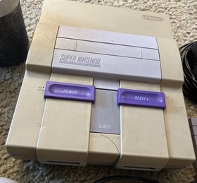 Original Super Nintendo Entertainment System Console SNES Video Game Bundle Too!
