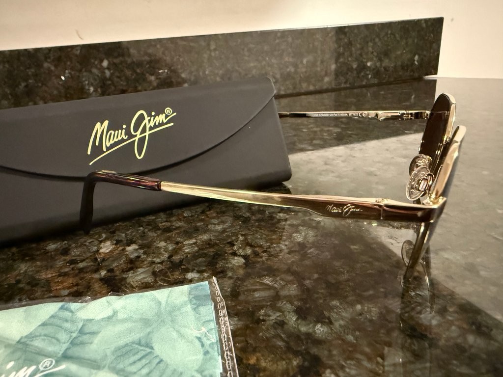Maui Jim Hukilau Polarized Gold Frame Sunglasses | eBay display picture 2