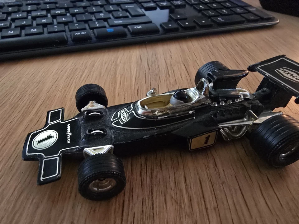Coche de juguete de carreras Corgi Lotus John Player Special F1 1:36 Fórmula 1 modelo vintage Foto 2 de 4