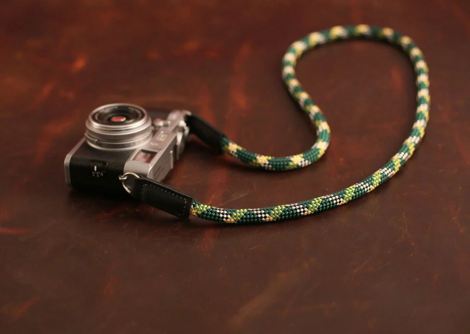 Correa para el cuello de cámara con patrón verde - Cuerda de escalada hecha a mano de cuero, estilo vintage Foto 4 de 4