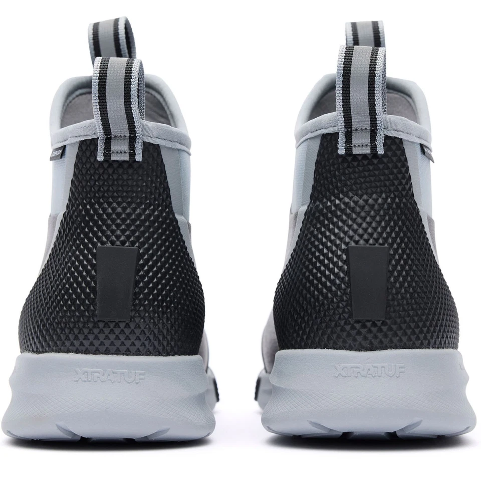 Botas deportivas XTRATUF negras con cubierta al tobillo - calzado impermeable para pesca y cubierta Foto 3 de 4