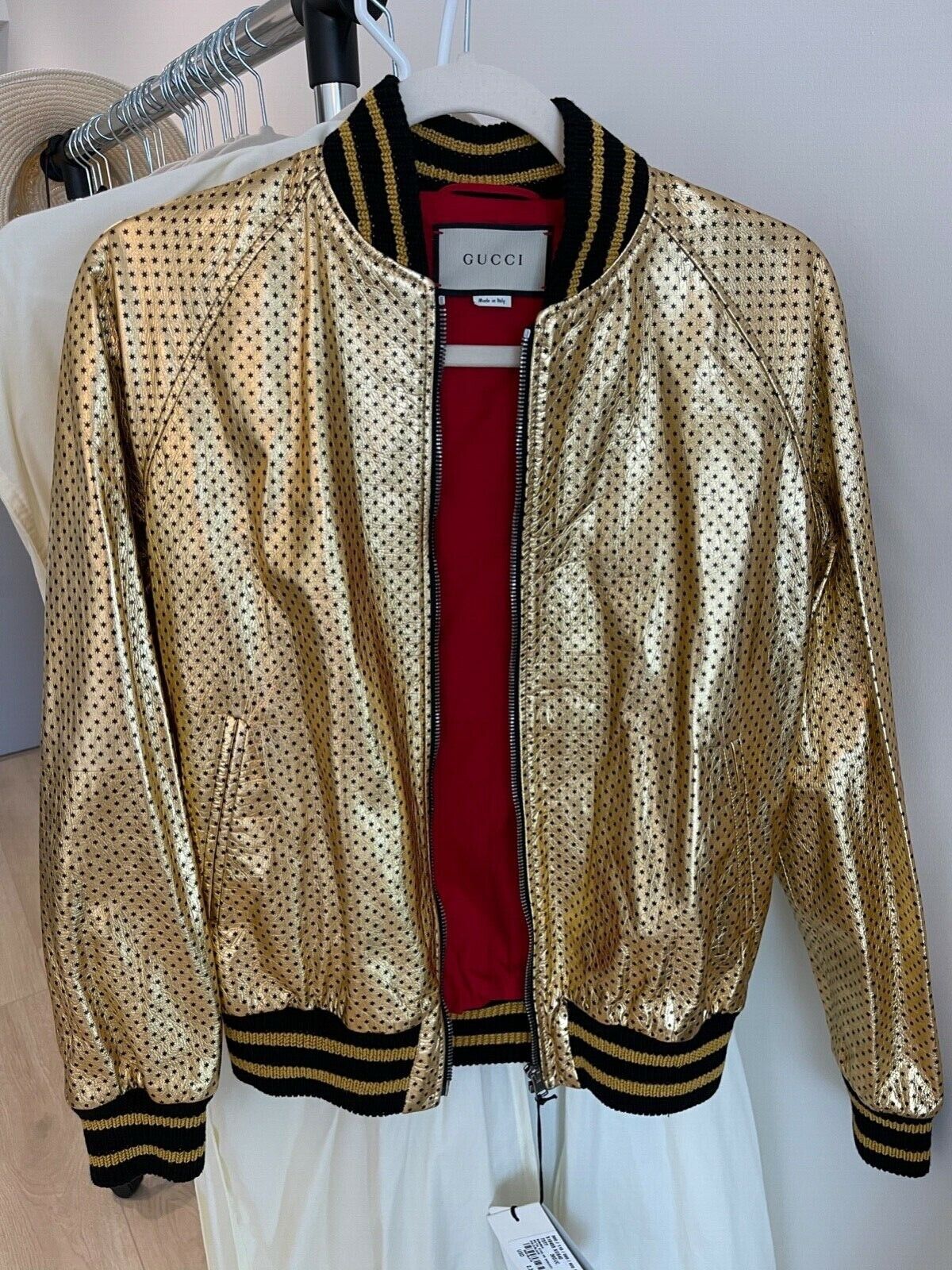 WOMEN’S GOLD GUCCI JACKET size 36 brand new
