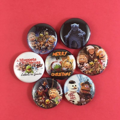 The Muppet Christmas Carol 1'' Button Pin Lot classic Christmas Gonzo Kermit