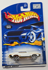 Hot Wheels Olds 442 in White PR5 2000 Collector 242