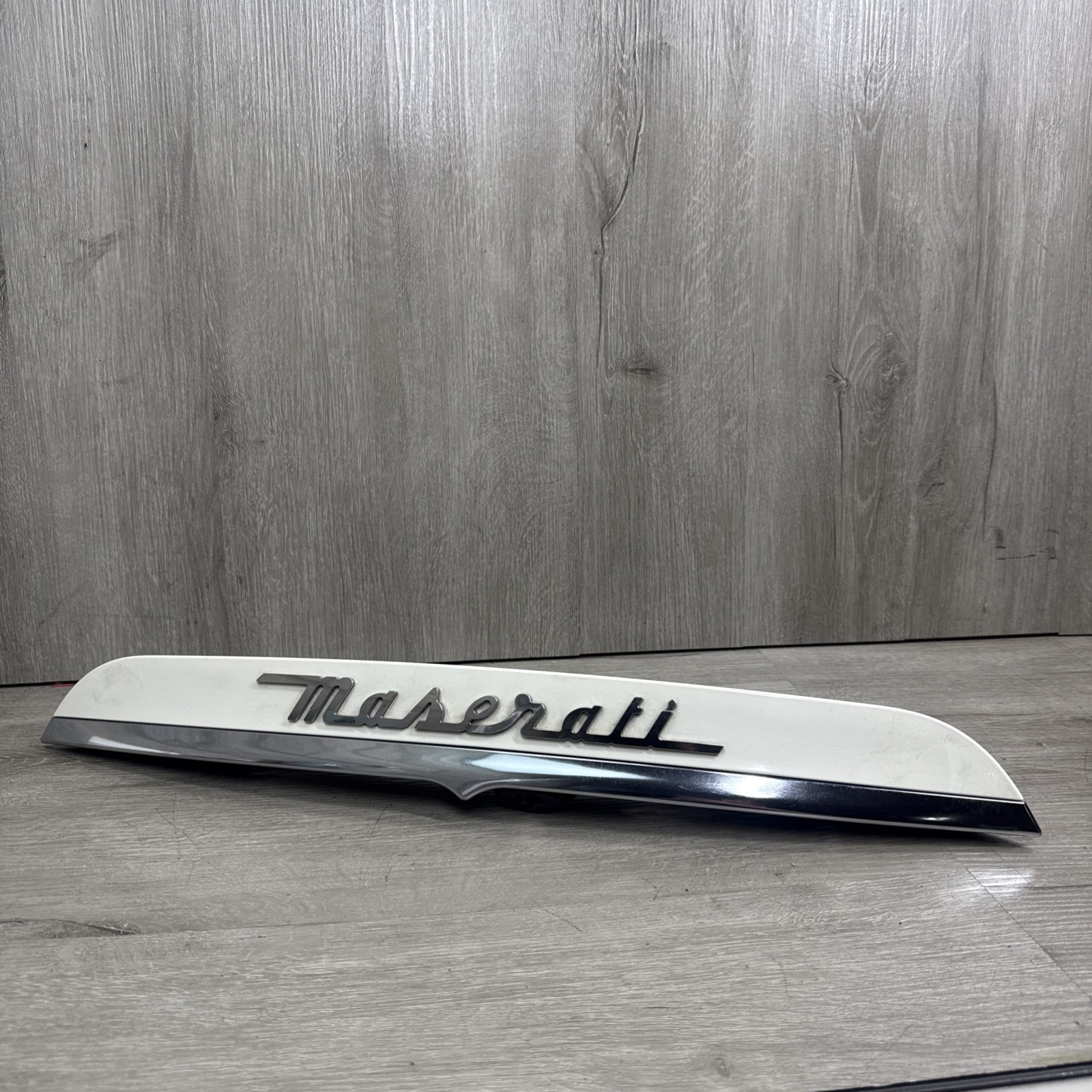 ✅ 2014 - 2019 Maserati Ghibli Rear Trunk Lid Trim Molding with Out Camera   OEM