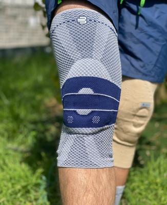Bauerfeind GenuTrain Size 4 Knee Joint Brace Patella Support Meniscus ACL MCL