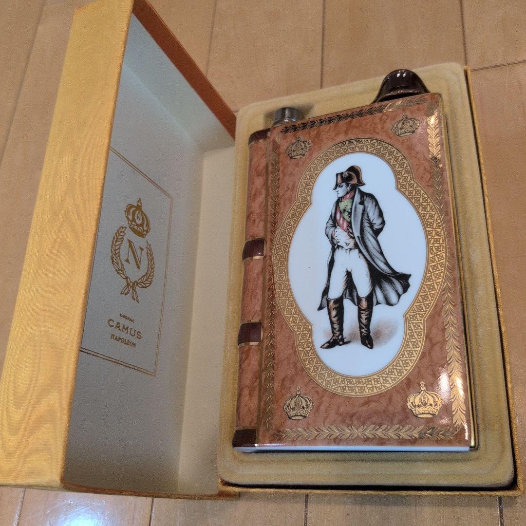 [Retail Price ¥35,000, Rare Complete Set] Camus Napoleon Book Tea ...