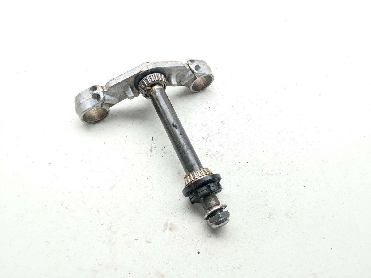 99-05 Kawasaki ZR750 ZR7S Bottom Lower Triple Tree Steering