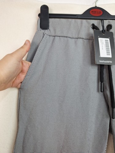 Boohooman Mens Dogtooth Tapered Cuffed Jogger Black Size XS New - Picture 2 of 12