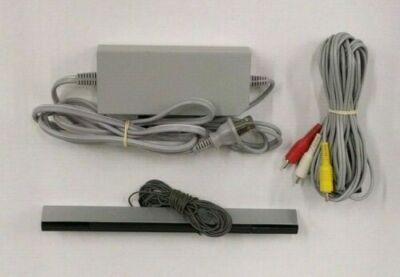 Lot Câbles Et Accessoires Officiels Pour Jeux Vidéo Wii, PS1, PS2 Et Nintendo