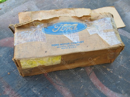 Ford D7OZ-13405-A OEM NOS 1977-1978-1979 Ford LTD II Tail Light - Bild 7 von 8