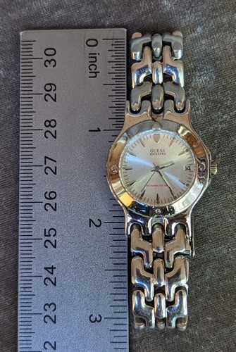 Guess Water Pro G65926L Women's 28 Mm Silver Tone Quartz Watch Date Indicator 6" - Picture 8 of 9