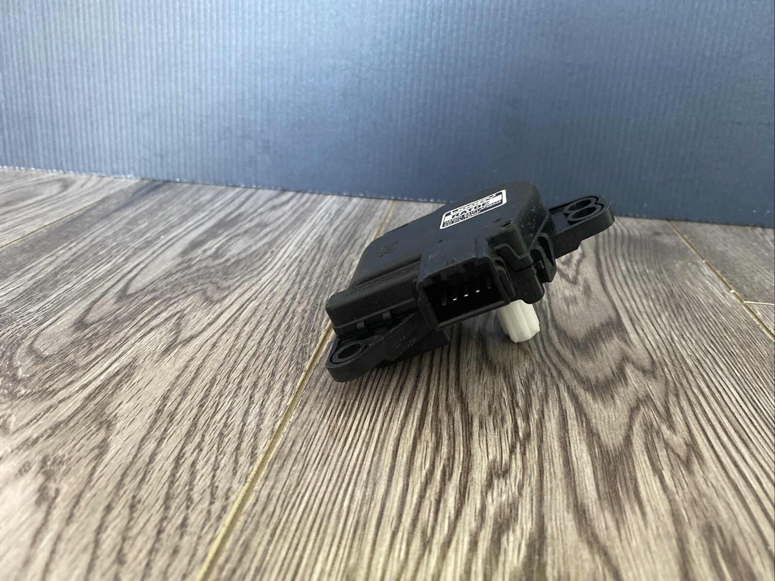 Picture 3 of 7