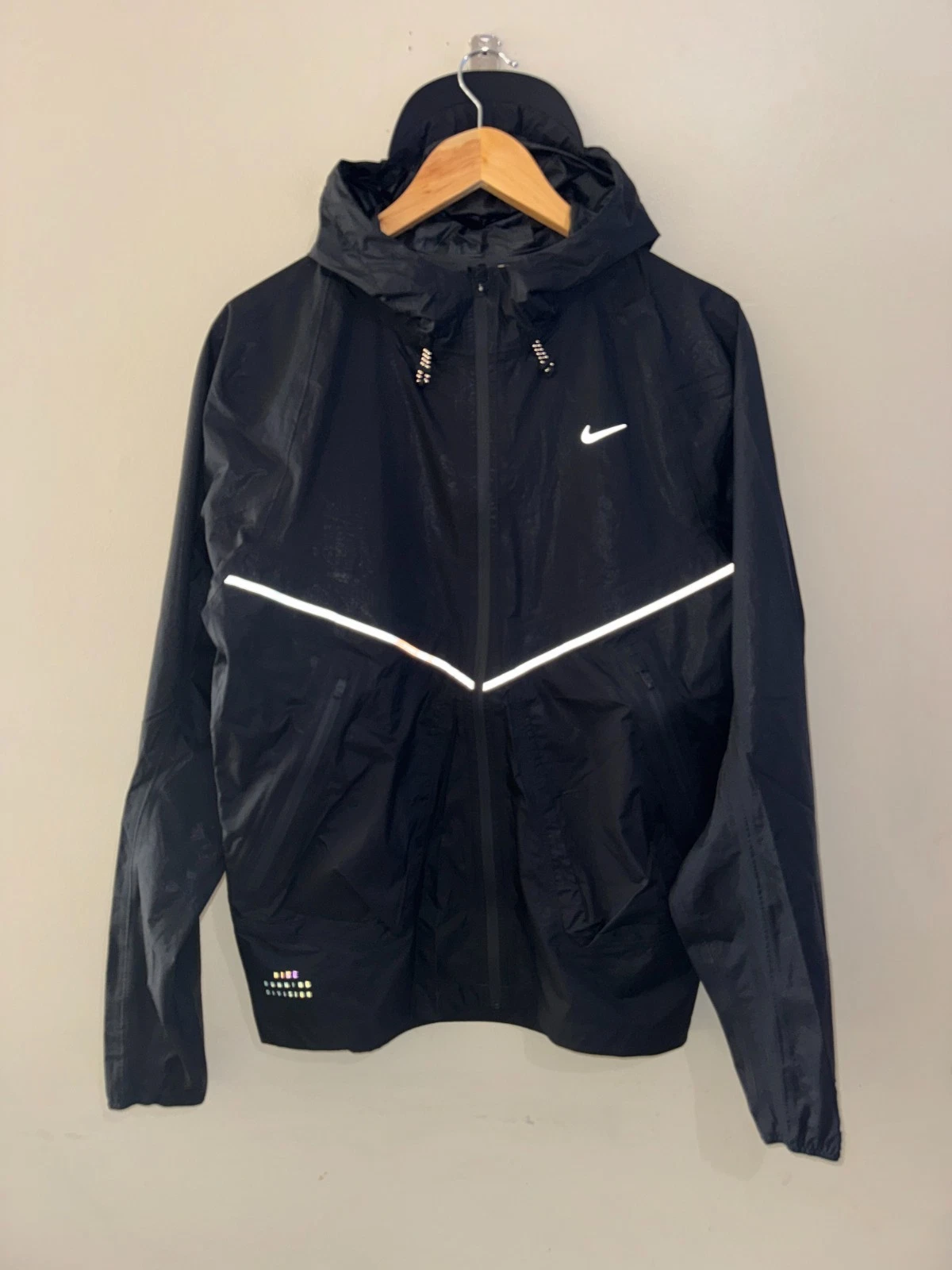 Nike Storm-FIT ADV Running Division Rain Jacket Black FZ0622-010 Mens S $275 NEW