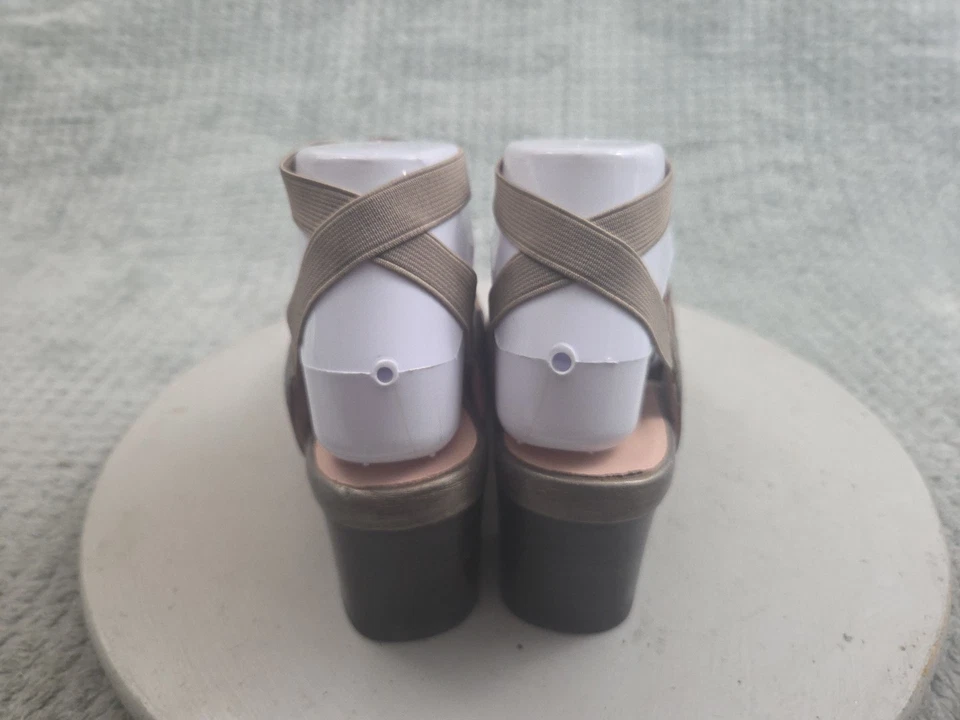 Sandalias de Gladiador Taryn Rose para Mujer Talla 8 M Metálicas Taupe Tirantes Tacón Bloque Foto 3 de 4