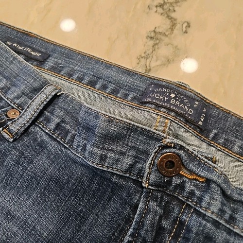 Pantalones de mezclilla clásicos rectos vintage Lucky Brand para hombre 361 azul elástico 42x32 - Imagen 2 de 10
