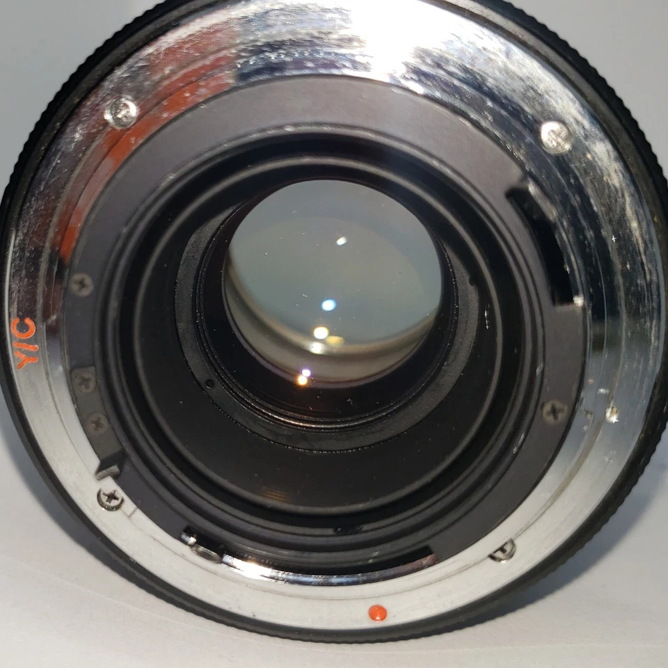 Vivitar 35-200mm F/3.0-4.5 Macro Focusing Zoom Lens For Contax/Yashica Fair Cond - Image 4 of 4