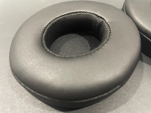 2 X New Ear Pad Cushion Replacement For Beats Solo 4 (Not solo 3) - Picture 8 of 9