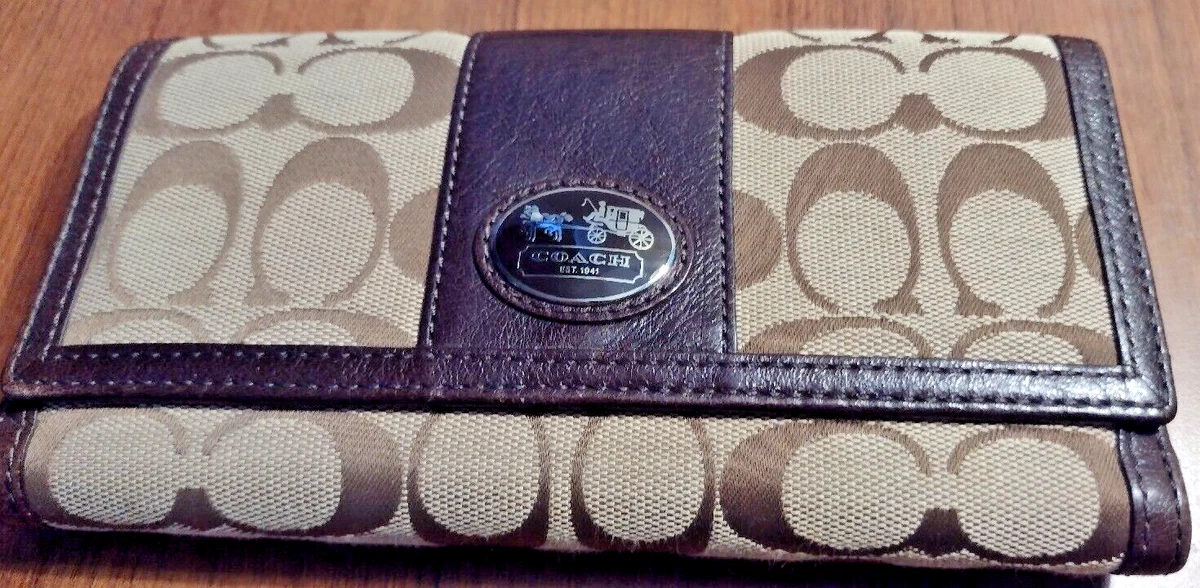 Coach checkbook wallet online in signature fabric