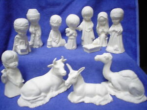 C150 Ceramic  Bisque 12 Piece Duncan Children s Nativity 