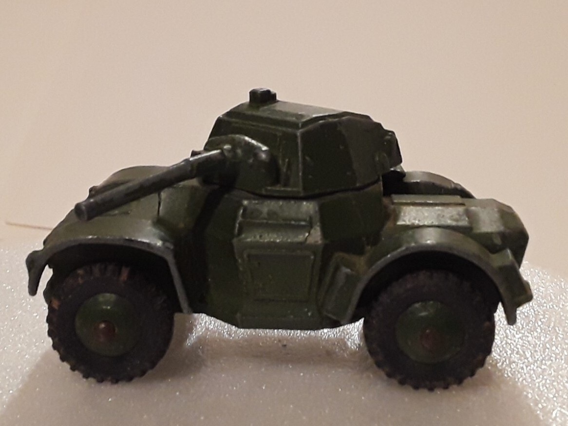 Vintage Dinky Toys, Armoured Car, 670