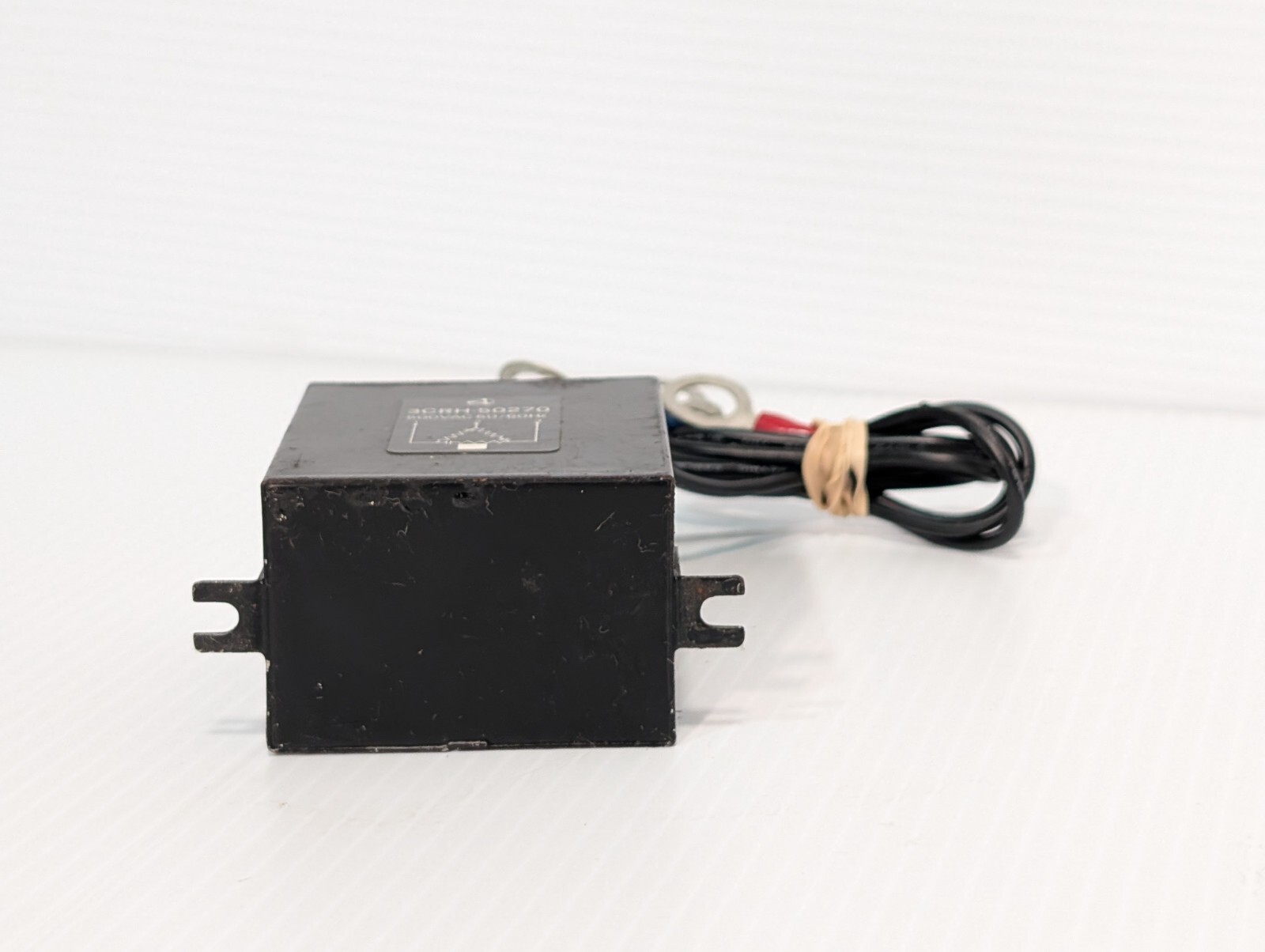 Okaya 3CRH-50270 Resistor Capacitor 500VAC, 50/60Hz, 3CRH50270