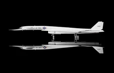 SQ Wings 1:200 USAF North American XB-70 Valkyrie 20001 U.S Bomber L2081