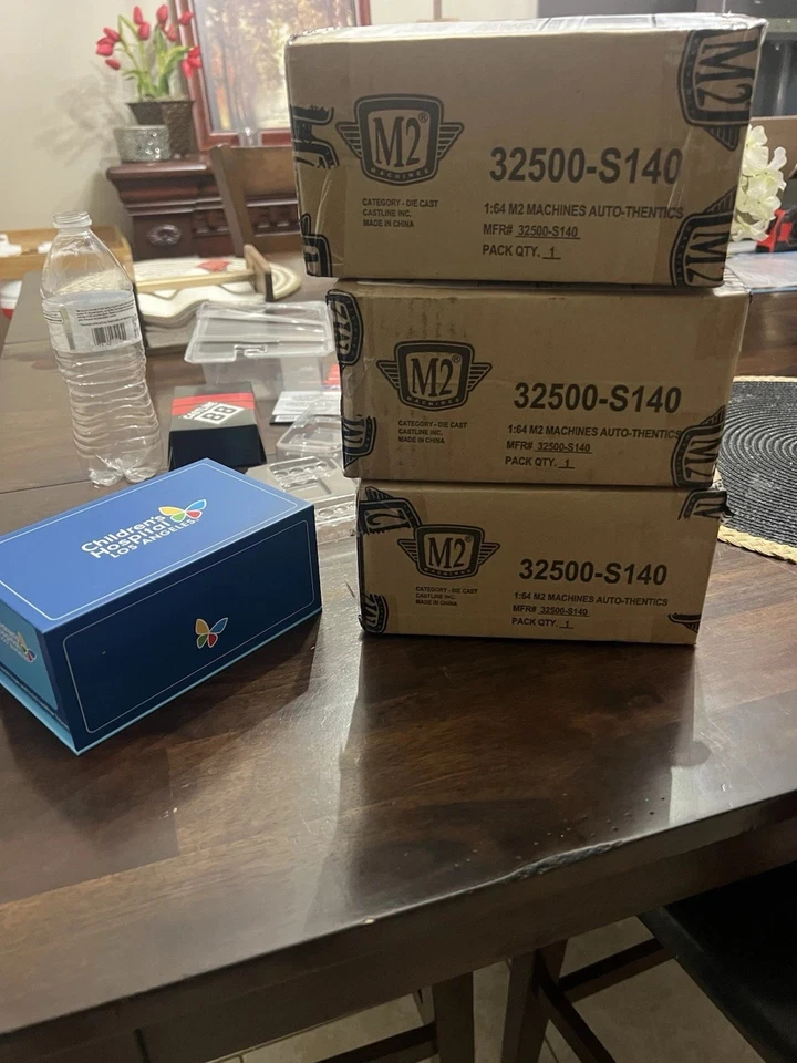 M2 MACHINES 1965 Shelby Cobra 427 Roadster Charity Car CHLA 1/2500 IN HAND - Image 2 of 4