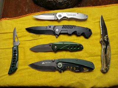 Ozark Trail Indigo Cabela's Pocketknife Lot Metal Plastic Handle Plain Serrated