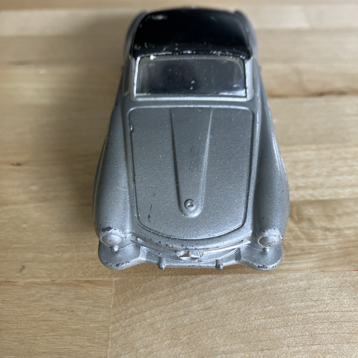 French Dinky Toys 24H / 526 Mercedes 190 SL Hardtop Diecast Car