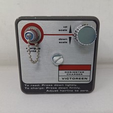 Victoreen 2000A Nuclear Research Dosimeter Charger