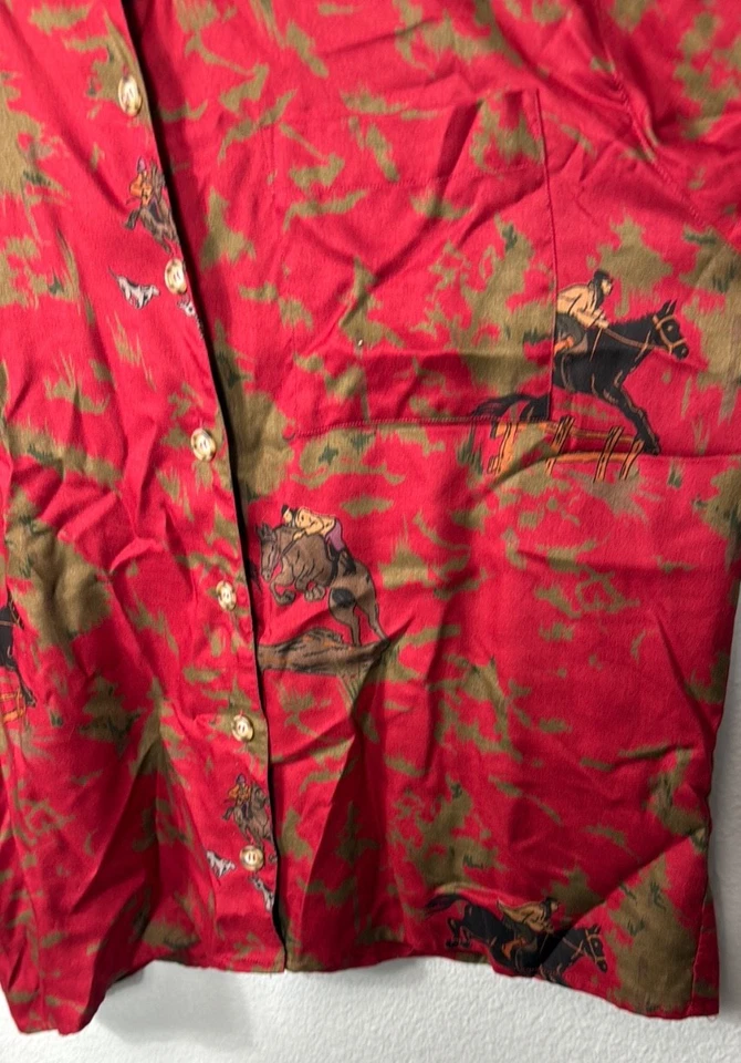 Camisa feminina vintage anos 90 Lord & Taylor cavalo com botões estampa de caça equestre - Imagem 4 de 4
