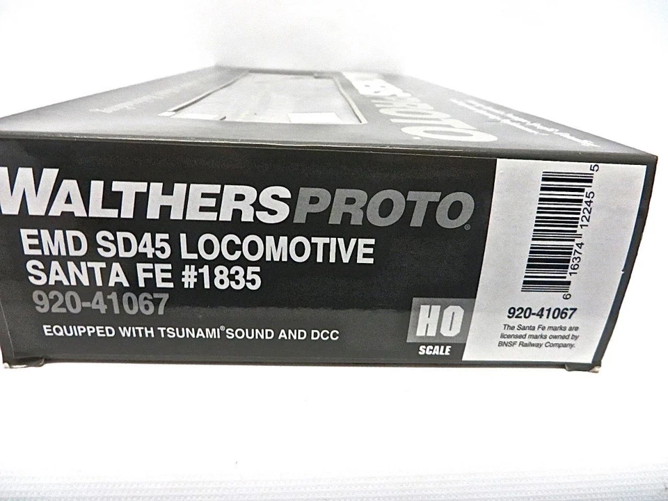 Walthers 920-41087 HO Santa Fe EMD SD45 with Sound & DCC #1835 - Image 2 of 4