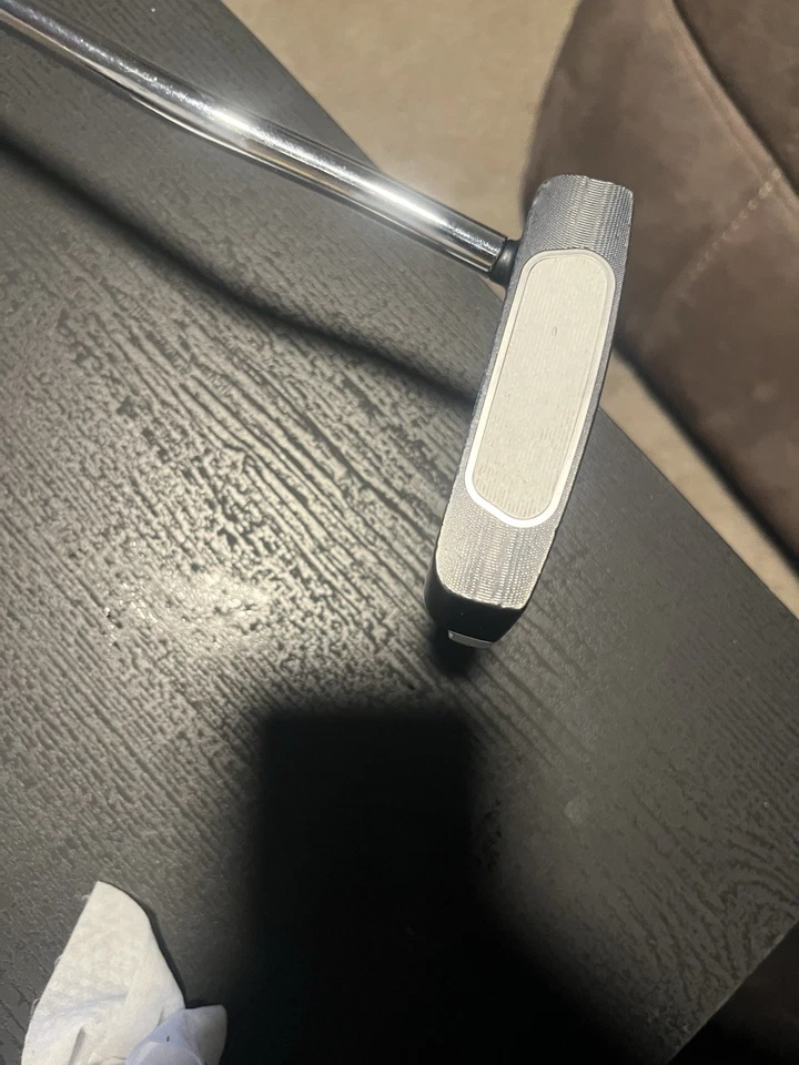 Putter de mazo Odyssey Ai-One Cruiser Jailbird 38" acero diestro Foto 2 de 4