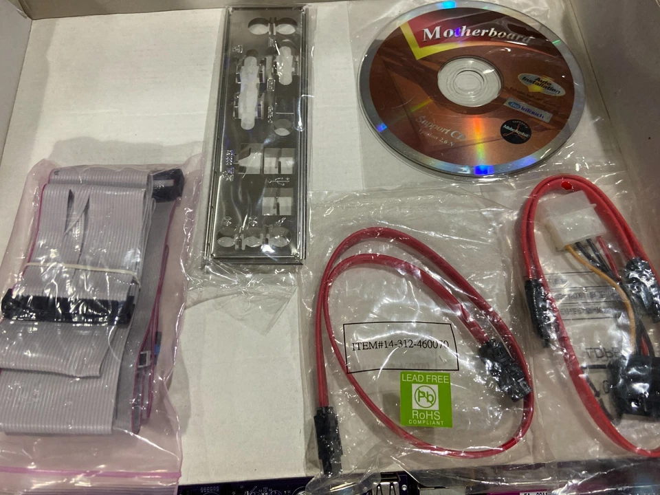 Motherboard ATX ECS NFORCE4-A939 REV:1.0 Socket 939 DDR PCIe PCI BRAND NEW CIB - Image 3 of 3