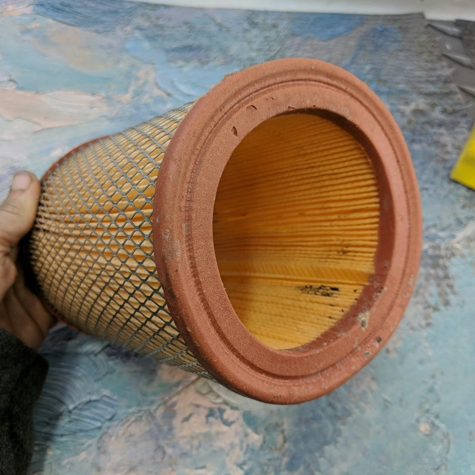 Bosch AF258 For Lotus Europa Renault LeCar Gordini R12 R15 R17 Engine Air Filter - Image 2 of 4